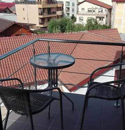 Apartamentul Yaya Apartment